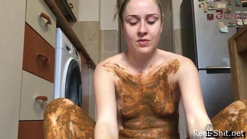 Extreme Facial And Clothing Smearing - Ella Gilbert - Endured And Crap, Needs In Scat, Consume Shit