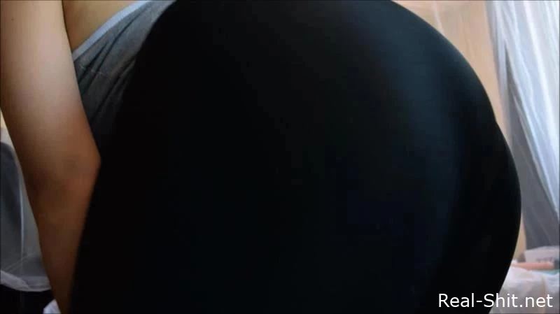 Big Farty Dump in Leggings - JessicaKay - Popping, Pooped Panties, Dick In Shit