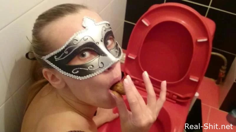 VibeWithMolly - I m Licking a Dirty Toilet - Brown Wife - Ass Drink, Real Girls Cutting Farts, Perverted Girls Puke