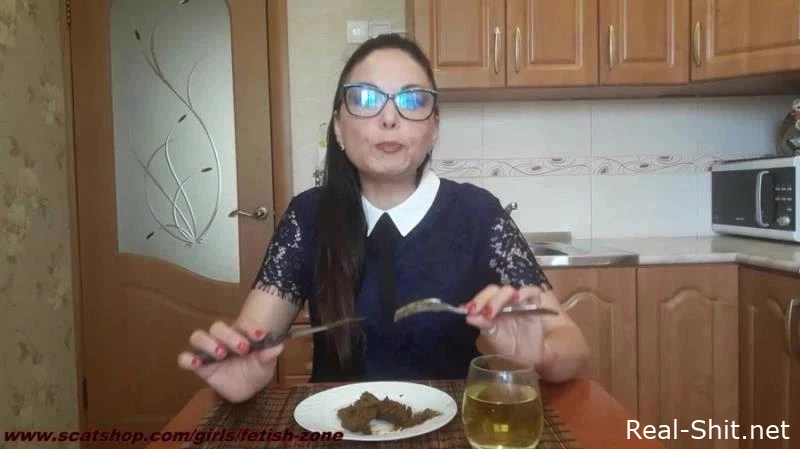 Cultural Shit Dinner - JessicaKaylina - Shit Lover, Extreme Scene With Shit, Nasty Pooping