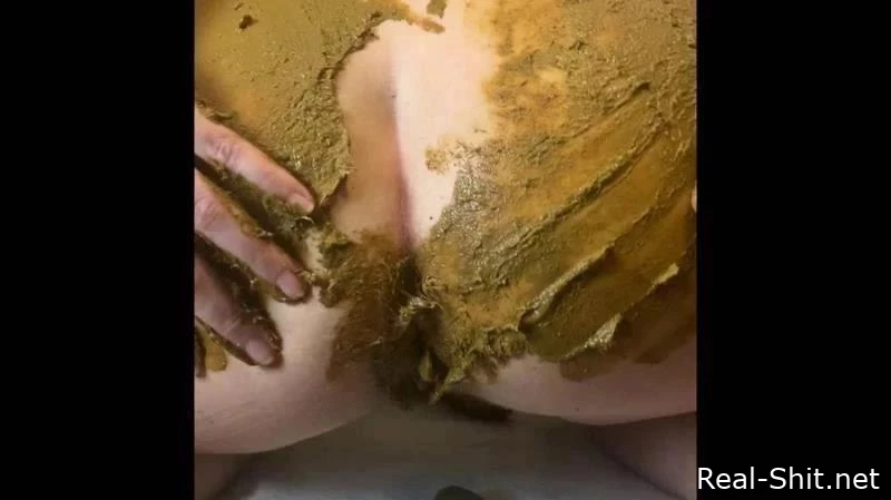 Smearing my shit over this beautiful ass with Natalielynne699 - Desperate Scat, Poop Video, Clyster Of Shit