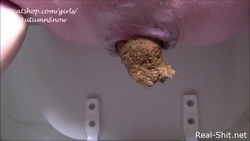 AutumnYoung - 2 HUGE Creamy Shits - MASTURBATE - Fecal Lybricant, Spill Diarrhea, Excellent Scat